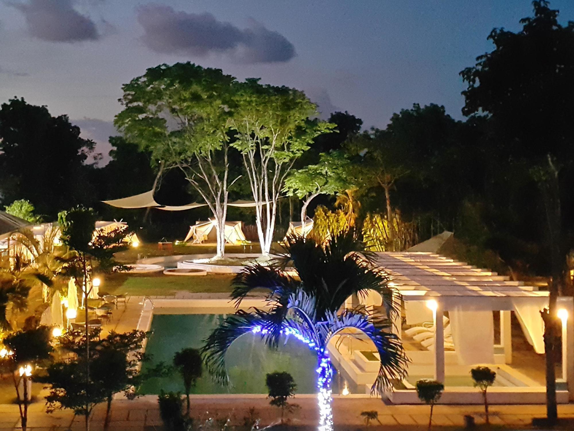 Blue Hotel And Resort Calamba  Ngoại thất bức ảnh